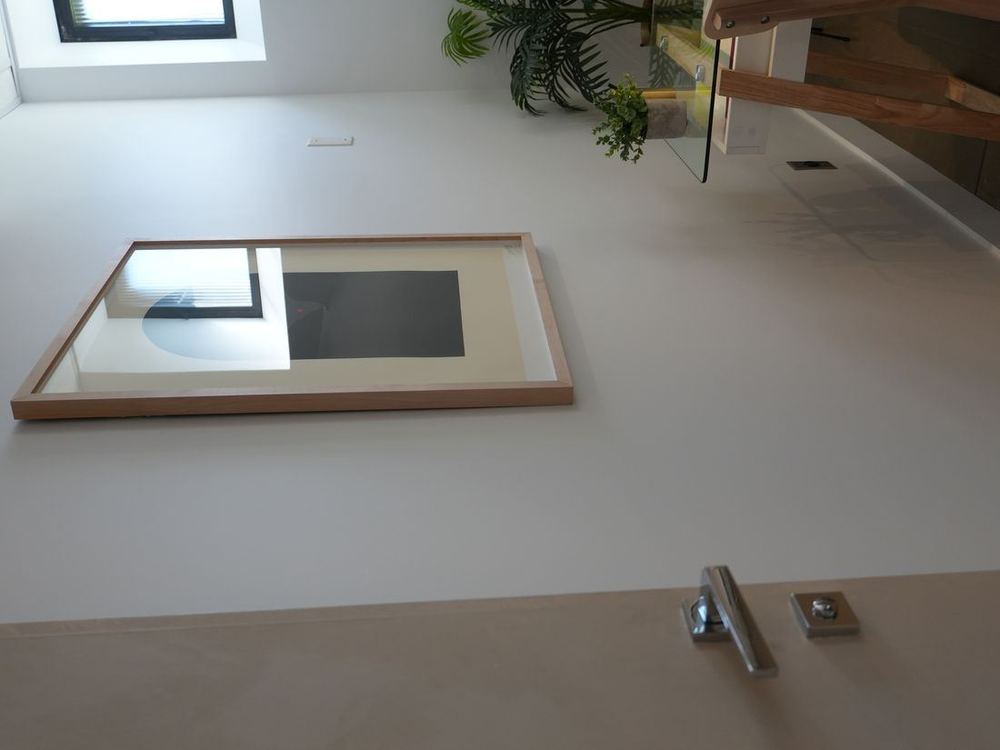Salle de consultation Clinique F – équipements médico-esthétiques